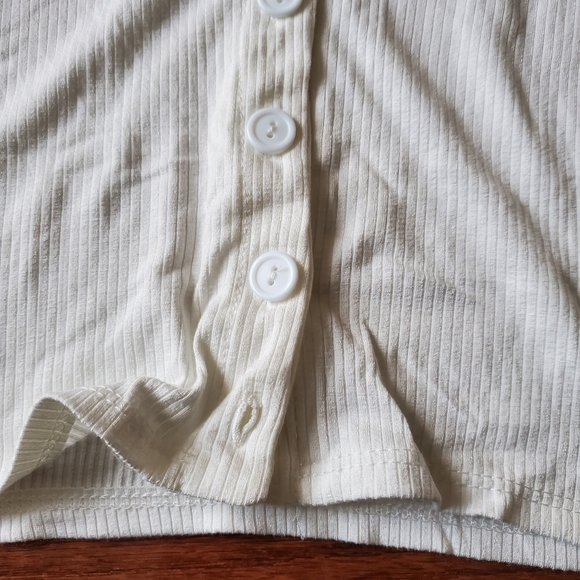 FASHION NOVA Talk that talk off shoulder top - Picture 3 of 3